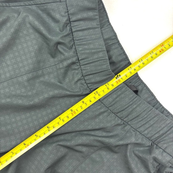 Nike DRI-FIT Gray/Black Victor Elastic Drawstring Golf Joggers - Picture 15 of 16